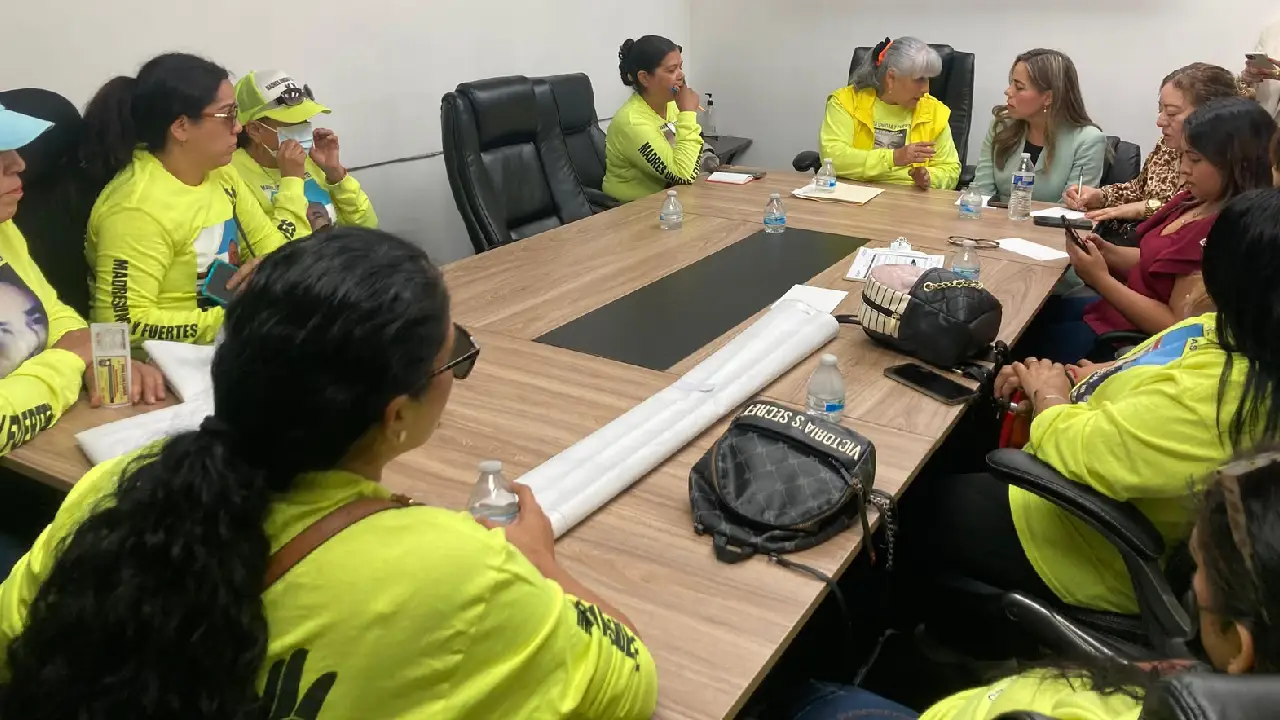 Acuerdan SGG y colectivo "Madres Unidas y Fuertes" reforzar operativos e insumos para la búsqueda de personas